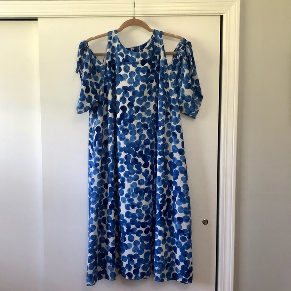 Plus Size London Times Cold Shoulder Dress - Picture 2 of 10